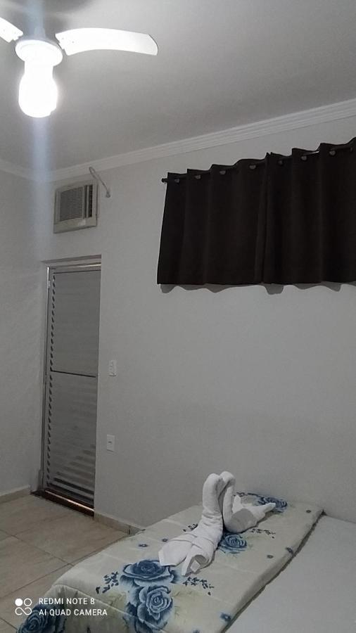 Pousada Quarto Com Tv,Ar,Frigobar,Wifi E Garagem アパレシーダ エクステリア 写真